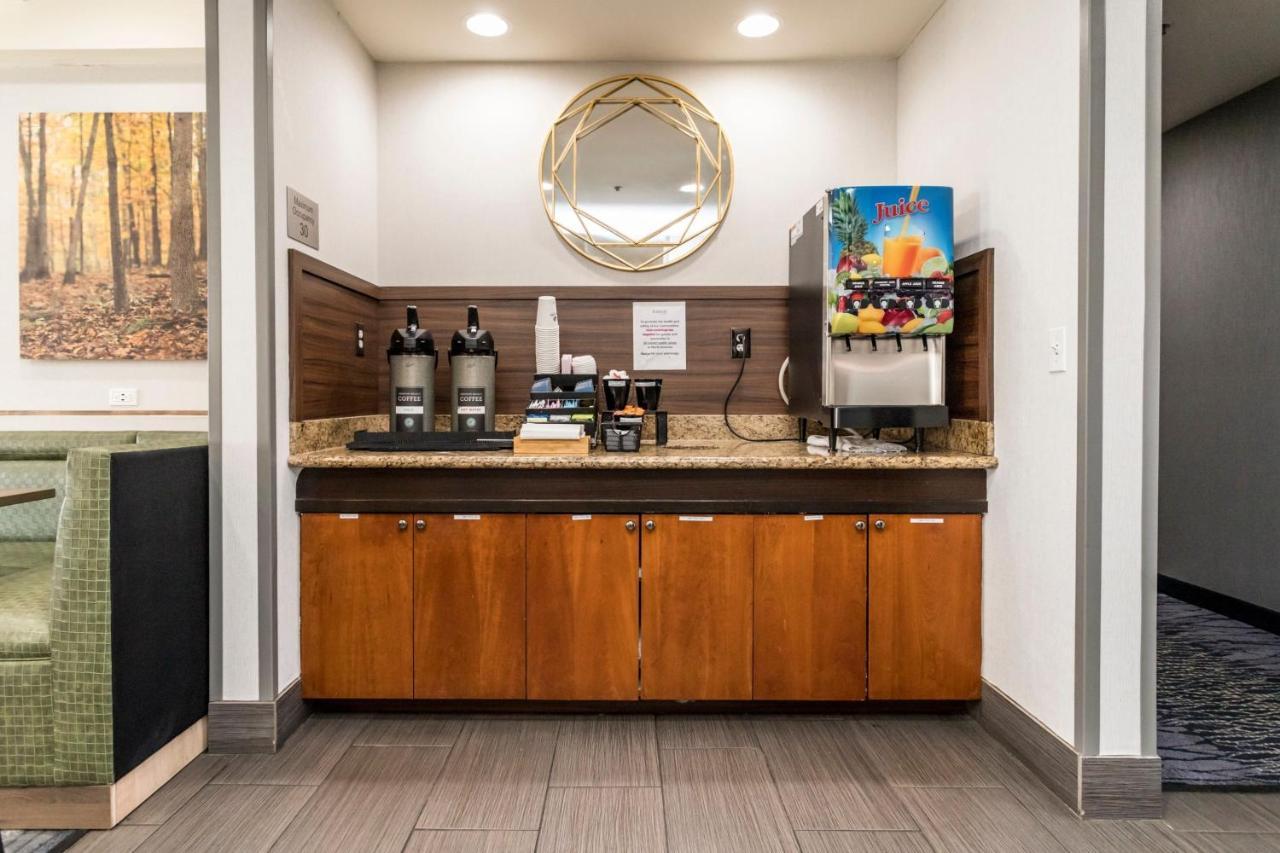 圣乔治费尔菲尔德客栈酒店 外观 照片